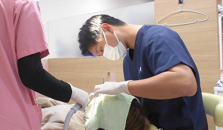 幅広い歯科治療に対応